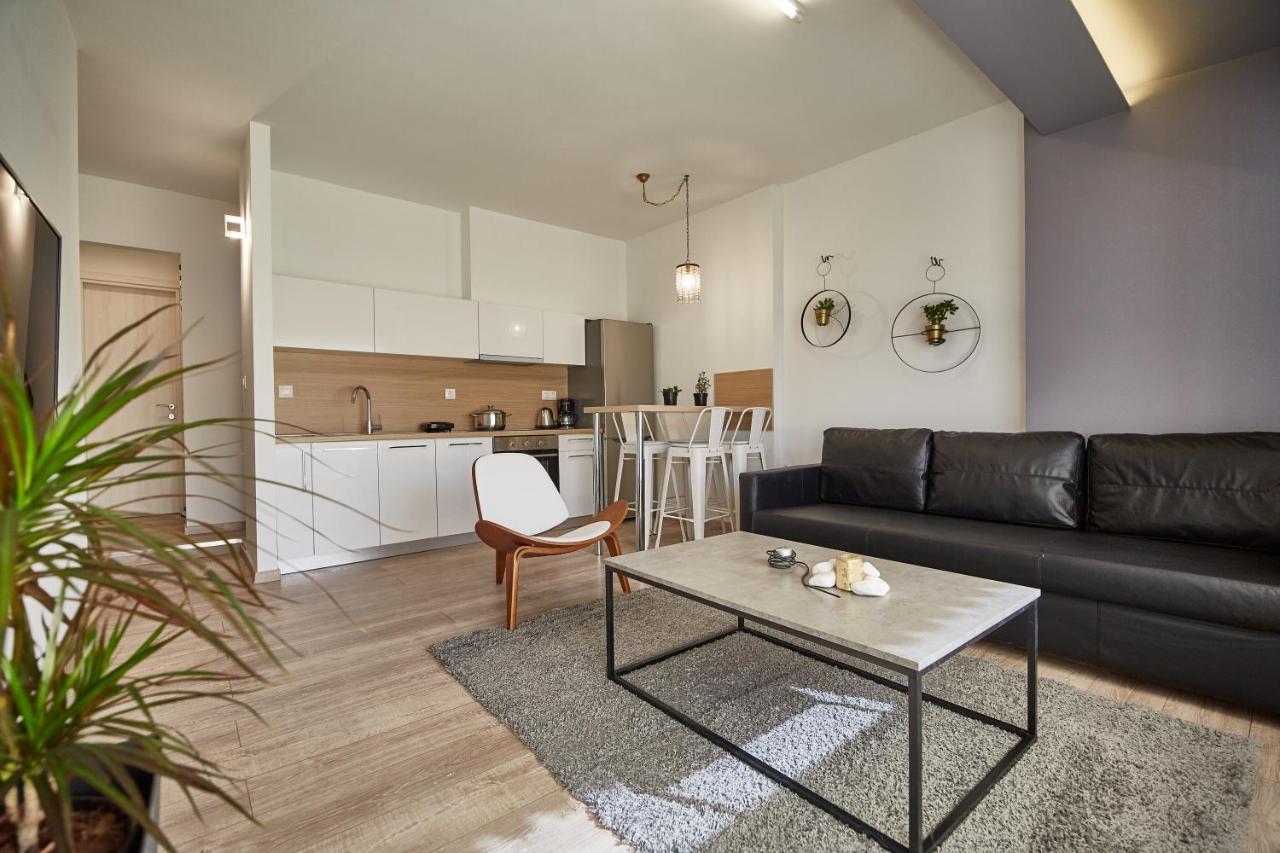 Luxury Studio In Thessaloniki Apartment Exterior photo